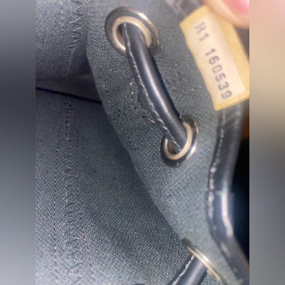 Dooney and Bourke Bag - Picture 2 of 4